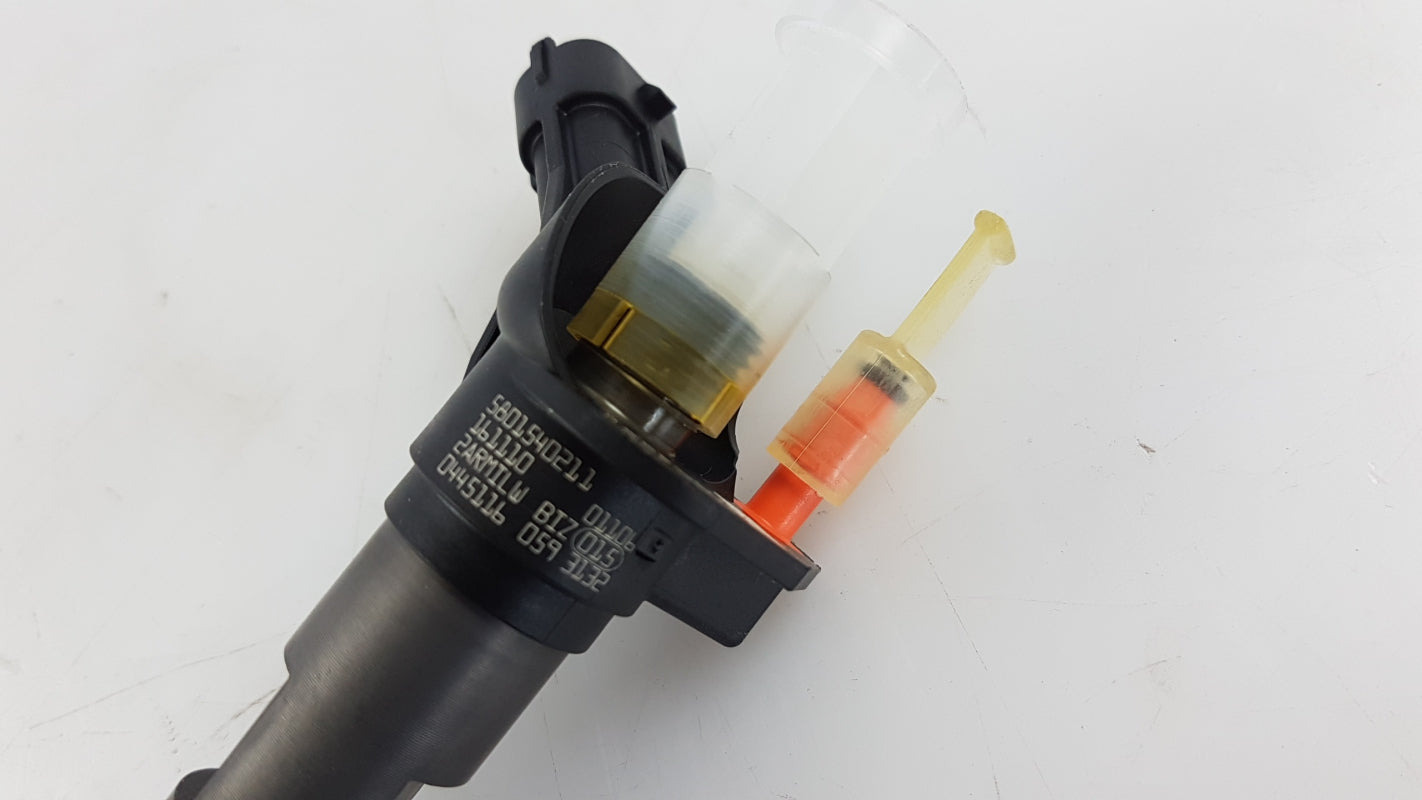 Original OE FIAT Injektor 5801540211