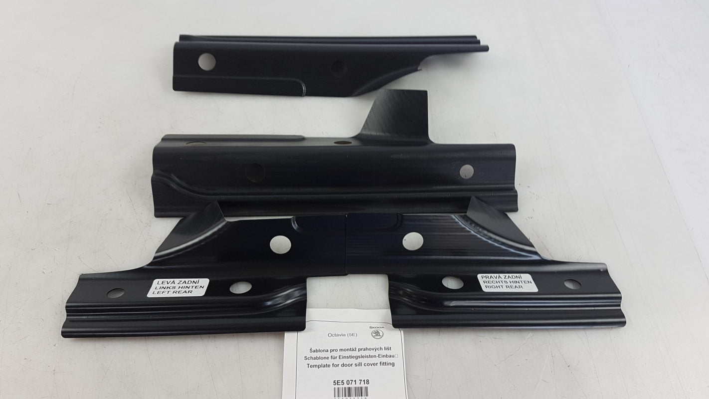 Original OE Volkswagen Haltersatz 5E5071718