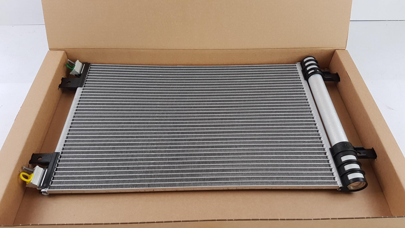 Original PEUGEOT 308 CITROEN Grand Picasso C4 air conditioning condenser 9816746580