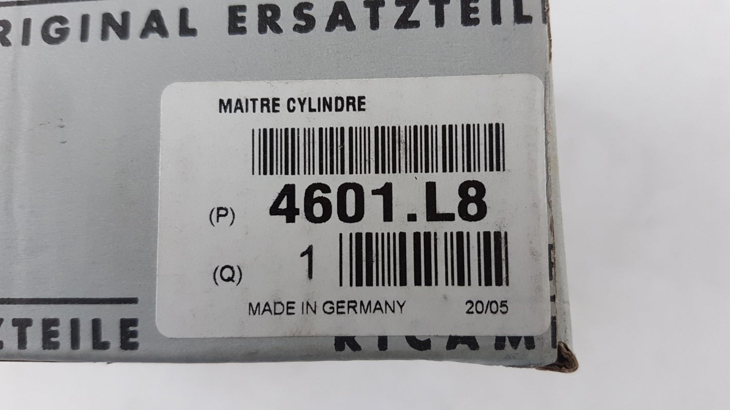 Original OE Peugeot Hauptbremszylinder 4601L8