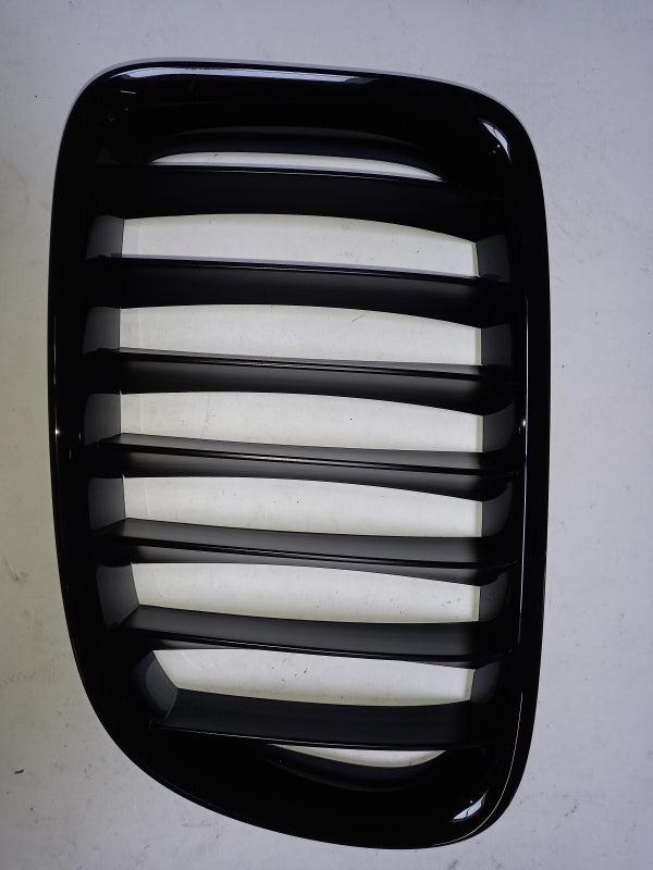 Original BMW X1 E84 Kühlergrill Ziergitter M Performance Links 51712297585