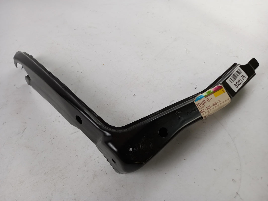 Original OE Volkswagen Scheinwerfer Halterung 4F0805605C