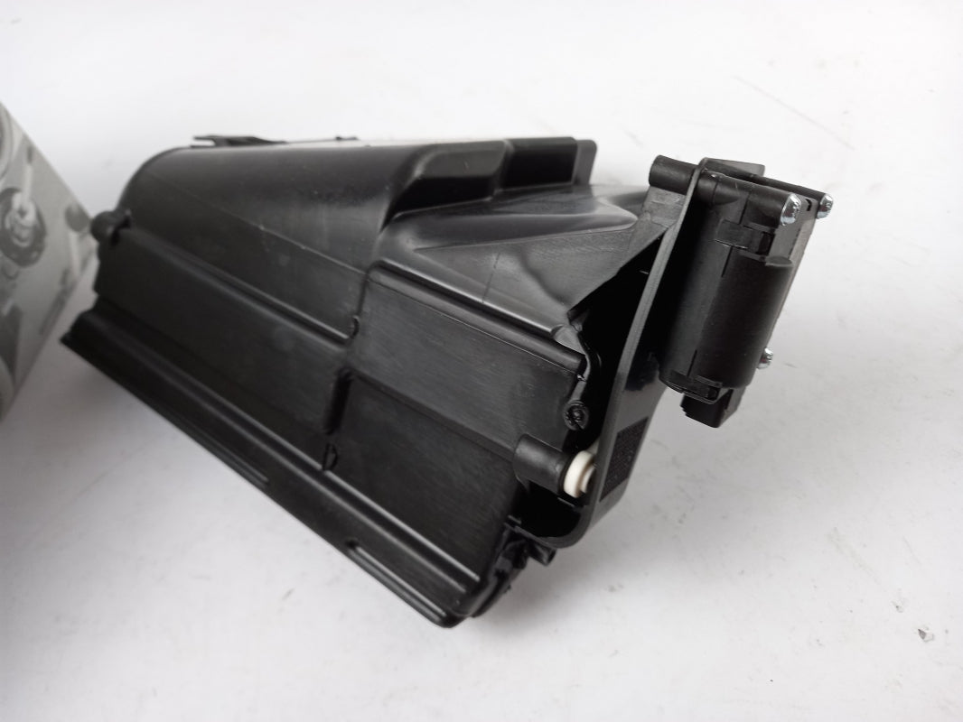 Original AUDI Q7 4L VW Touareg 7L Luftführung rechts 7L0820352B