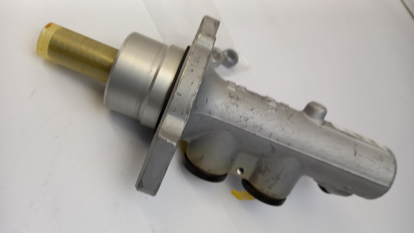 Original OE OPEL Hauptbremszylinder 93179178