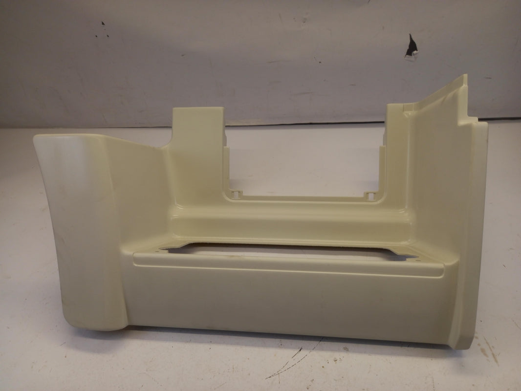 Original MERCEDES-BENZ Actros II III entry box lower right A94366609019135