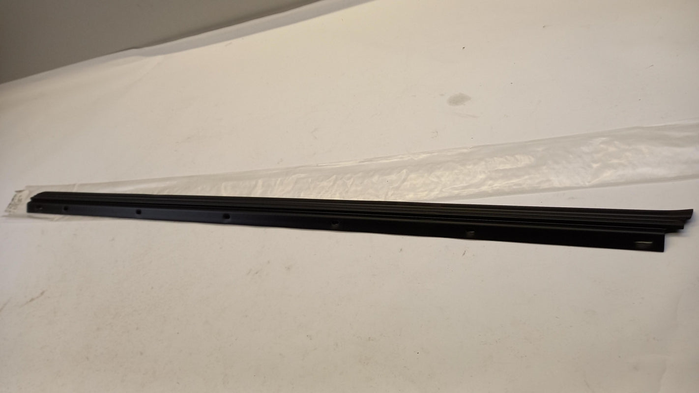 Original AUDI TT TTS Coupe Roadster Türscheiben Dichtung Links 8N8837477A