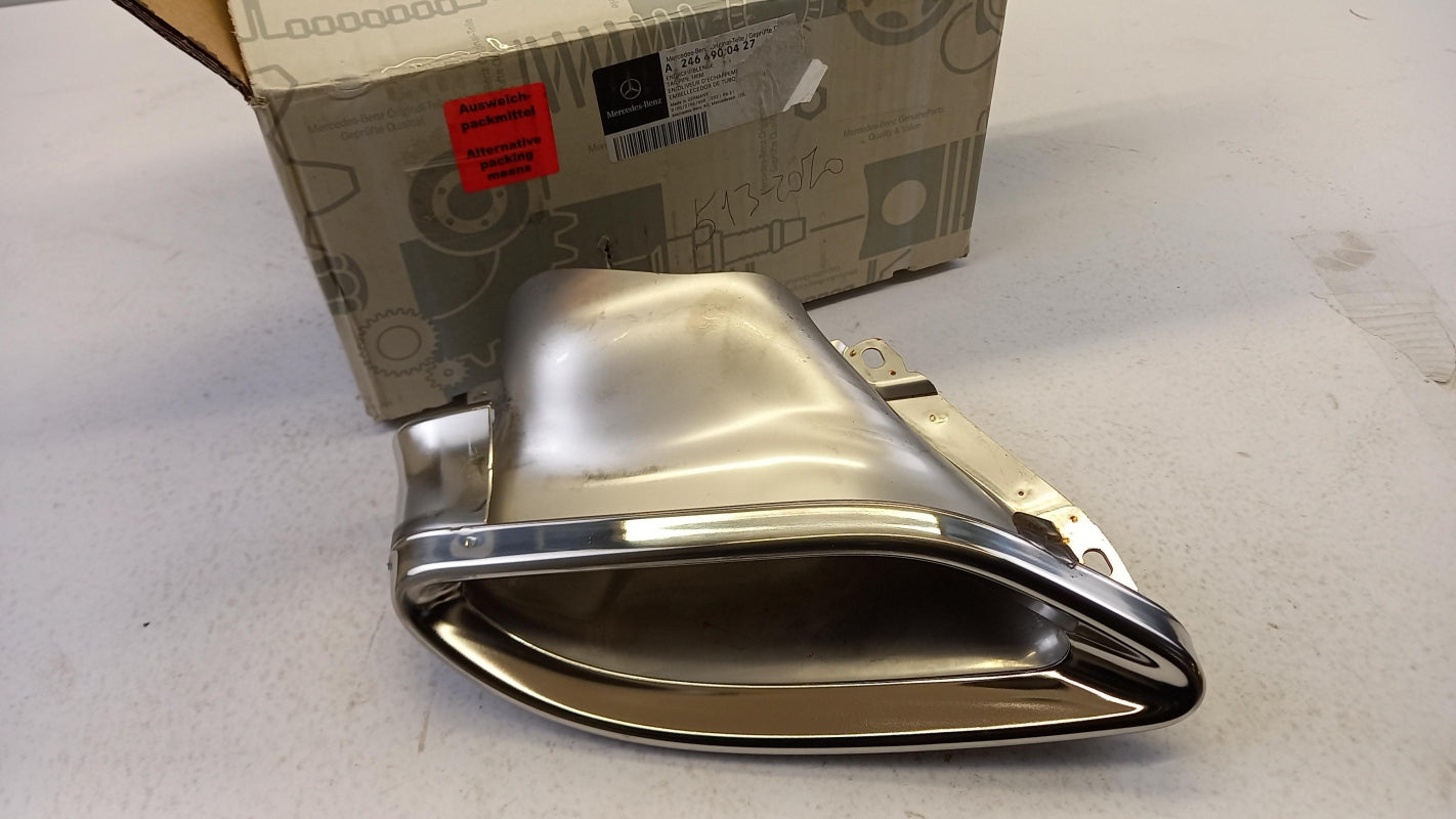 Original OE MERCEDES-BENZ Auspuffblende A2464900427