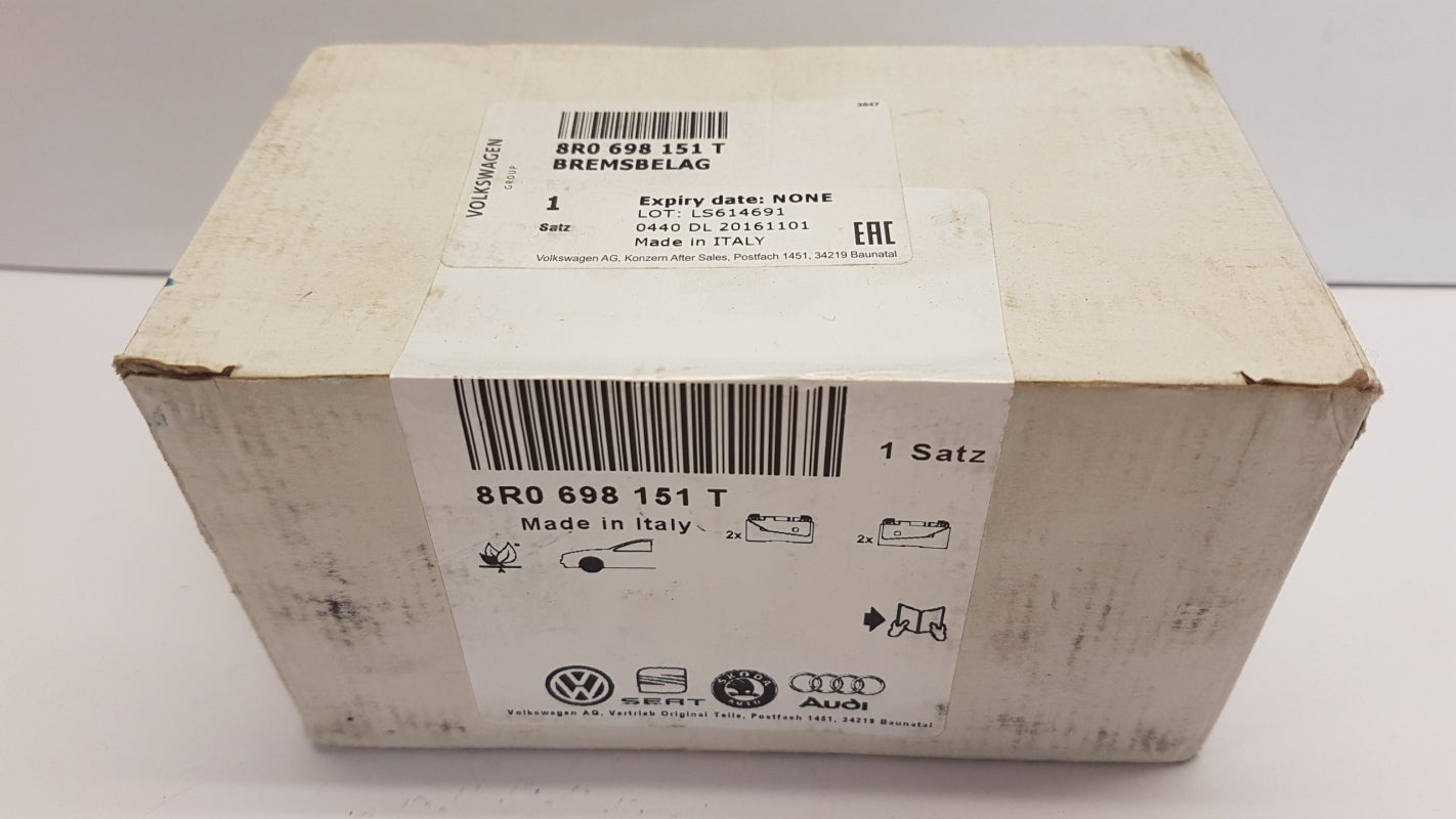 Original AUDI Q5 I '12-'17 Bremsbeläge vorne 8R0698151T