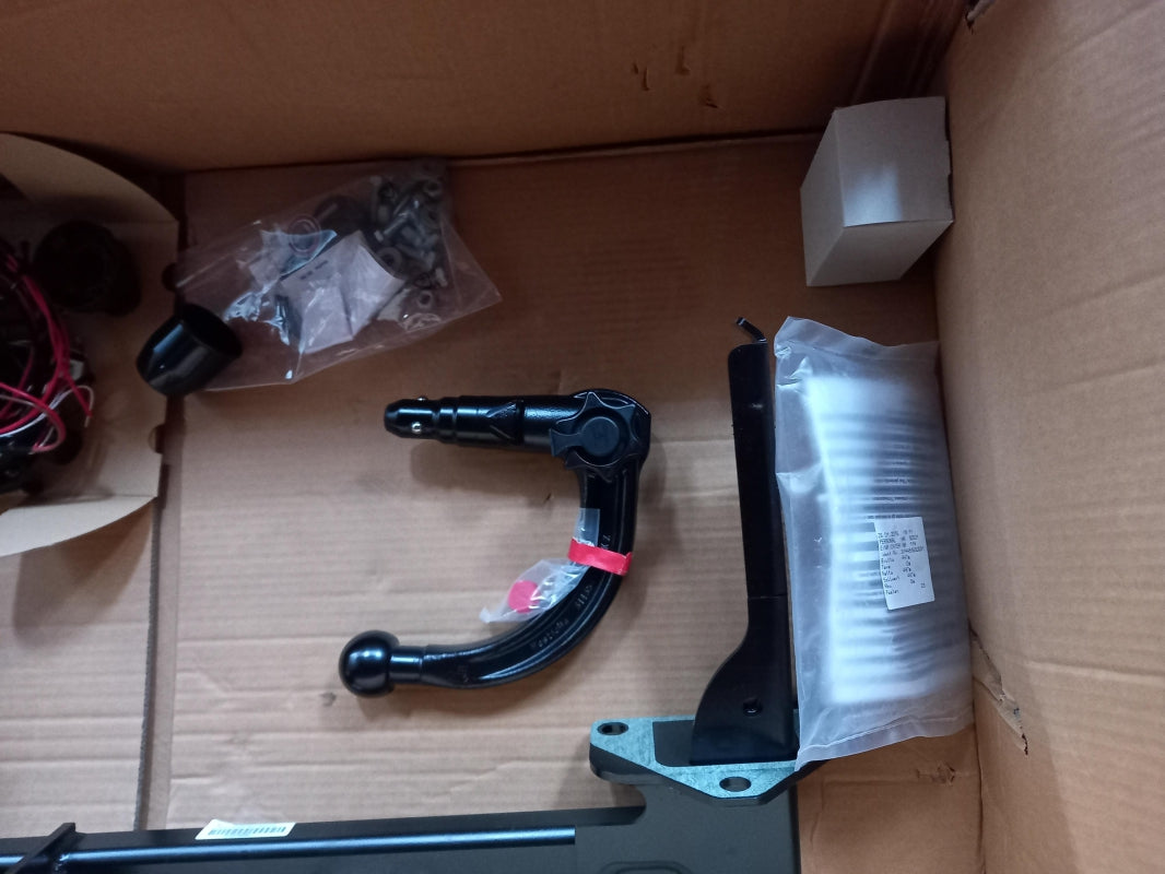 Original OPEL Astra-K Anhängerkupplung Abnehmbar mit Kugelkopf 13plg 13474043