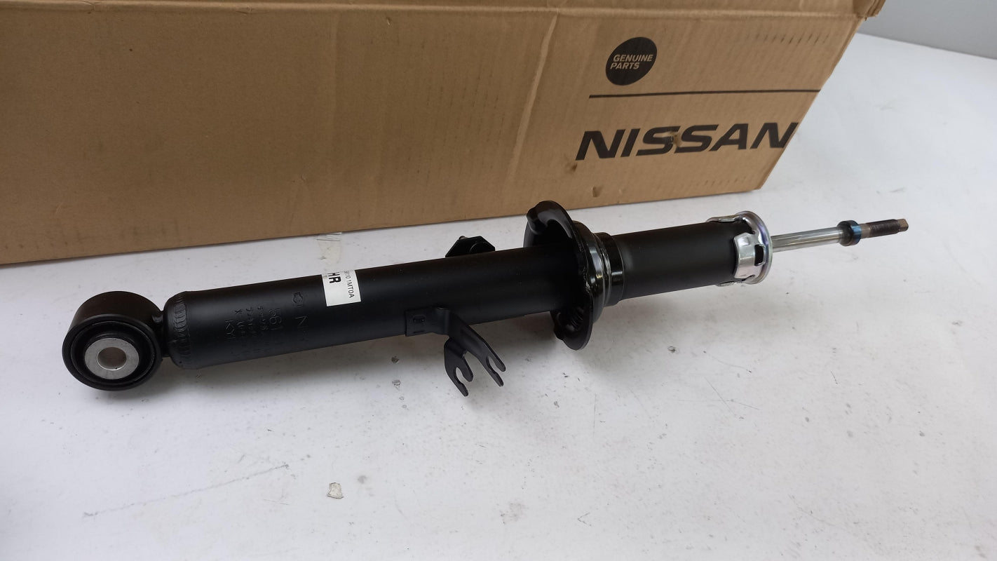 Original OE NISSAN Stoßdämpfer E61101MT0A