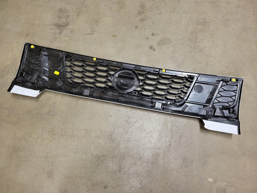 Original NISSAN Cabstar Kühlergitter 62320LC60A