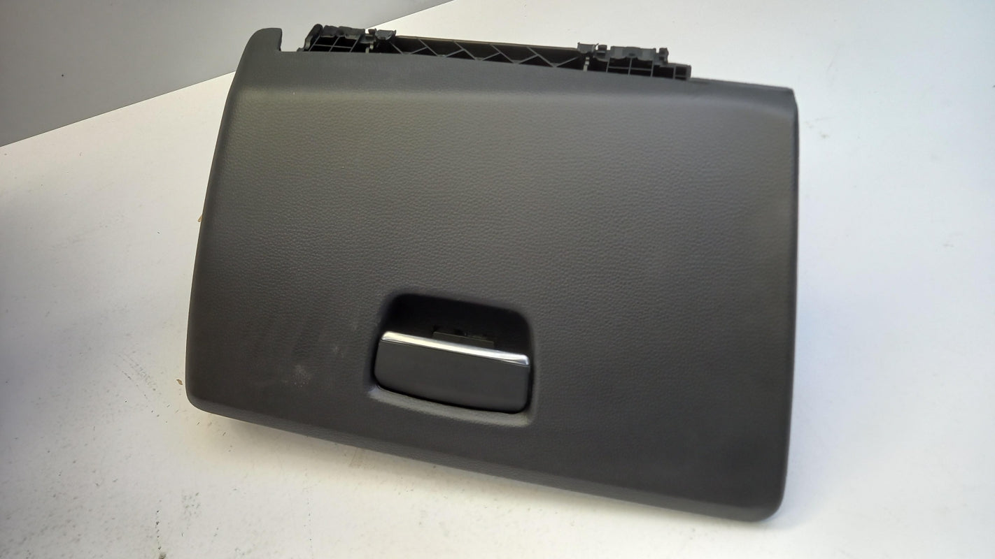 Original BMW 1' E81 E82 E87 Handschuhfach 51166982567