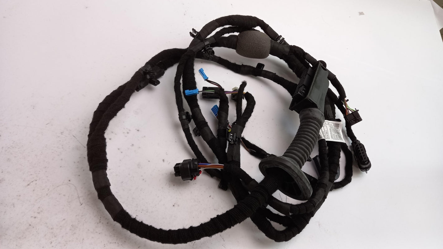 Original BMW 4er G26 i4 Türkabelbaum Fahrerseite 61125A37035
