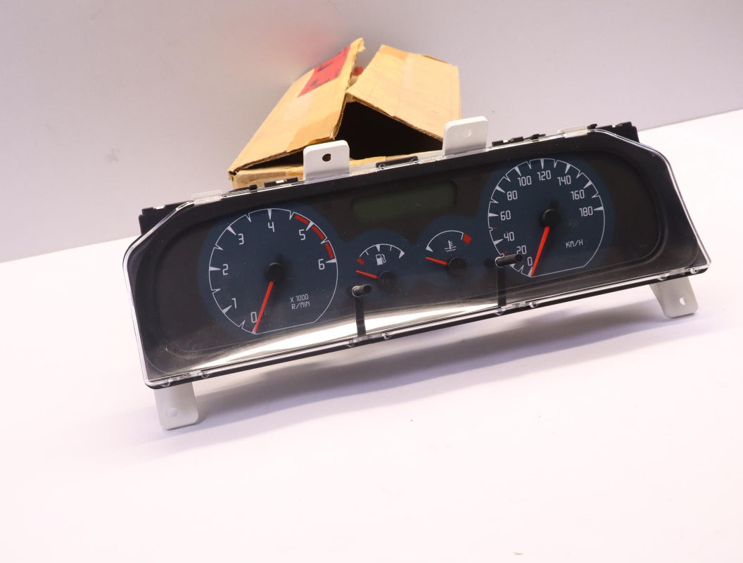 Original NISSAN Terrano R20 Kombiinstrument 248100X803