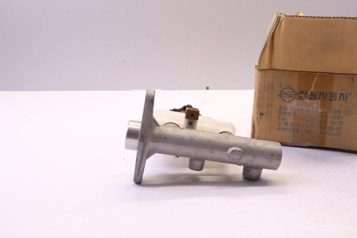 Original OE SSANGYONG Hauptbremszylinder 4854008102