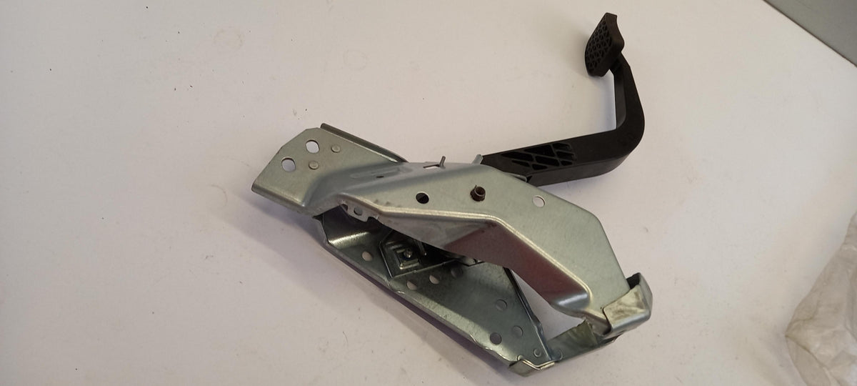 Original OE OPEL Kupplungspedal 13192503