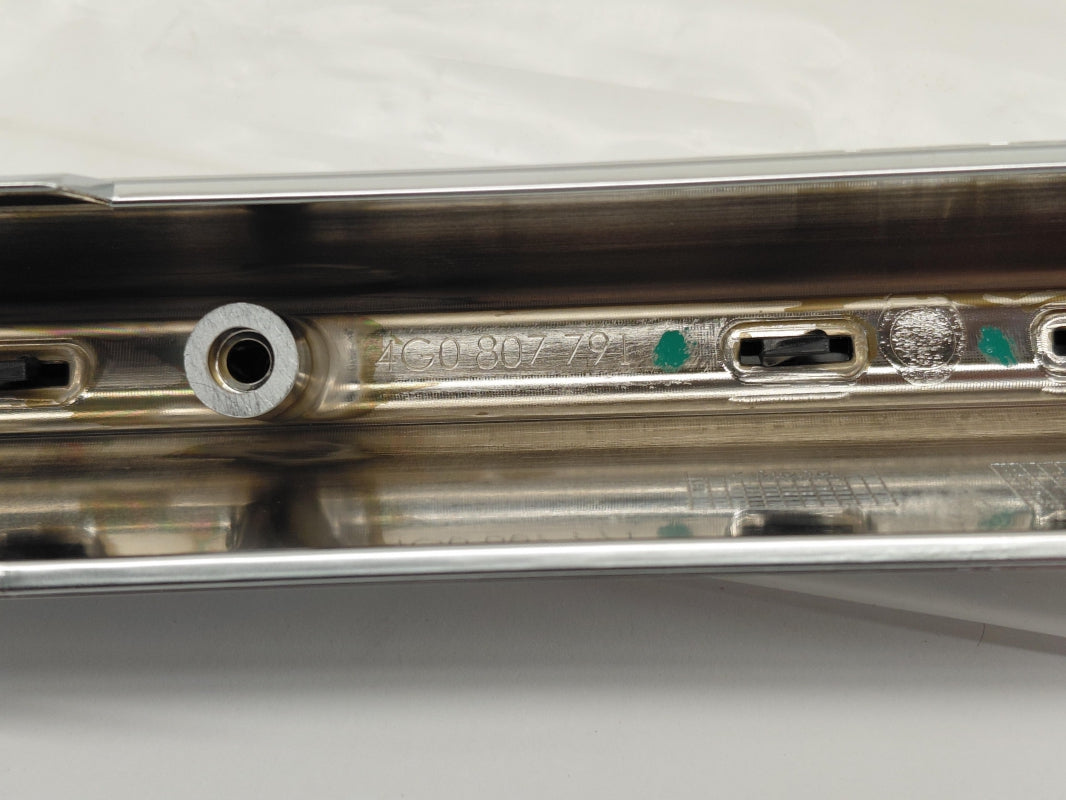Original OE Volkswagen Stoßstangen Zierleiste 4G88077913Q7