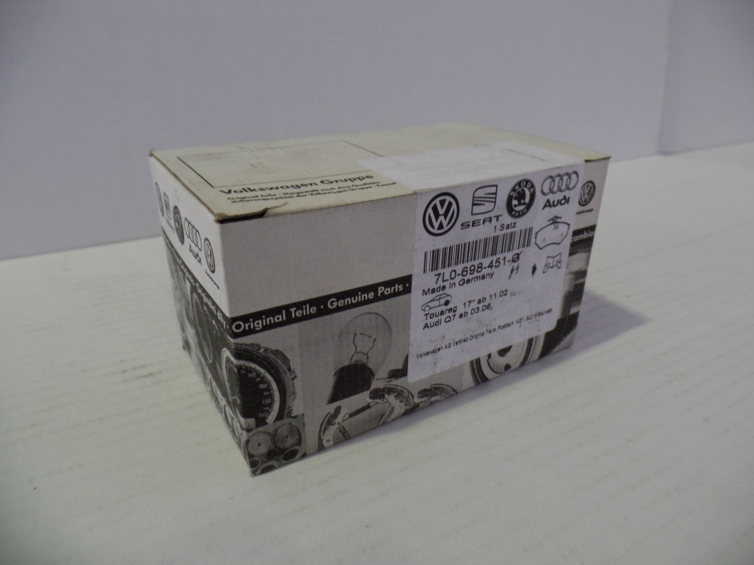 Original AUDI Q7 VW Touareg Bremsbeläge Bremsklötze 330X28mm hinten 7L0698451G