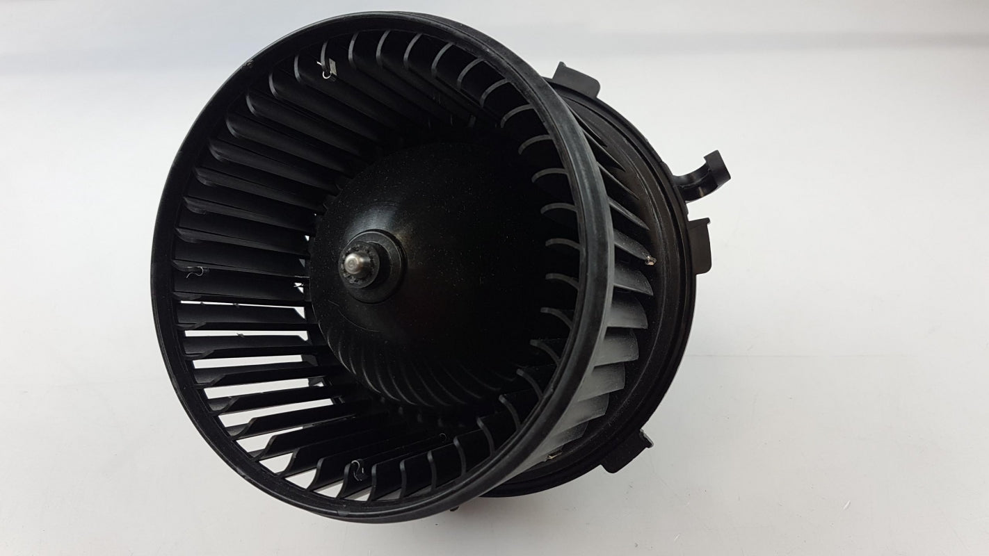 Original CITROEN Jumper III PEUGEOT Boxer III Innenraumgebläse 6441Y1
