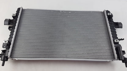 Original OPEL Astra-H Zafira-B Kühler Motorkühler Wasserkühler 13170111