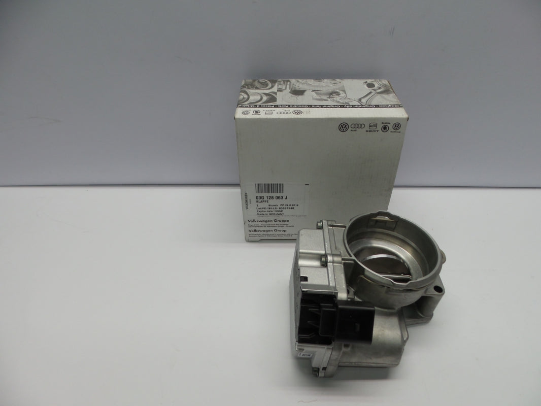 Original AUDI A4 A6 VW Passat SEAT Leon SKODA Superb Drosselklappe 03G128063J