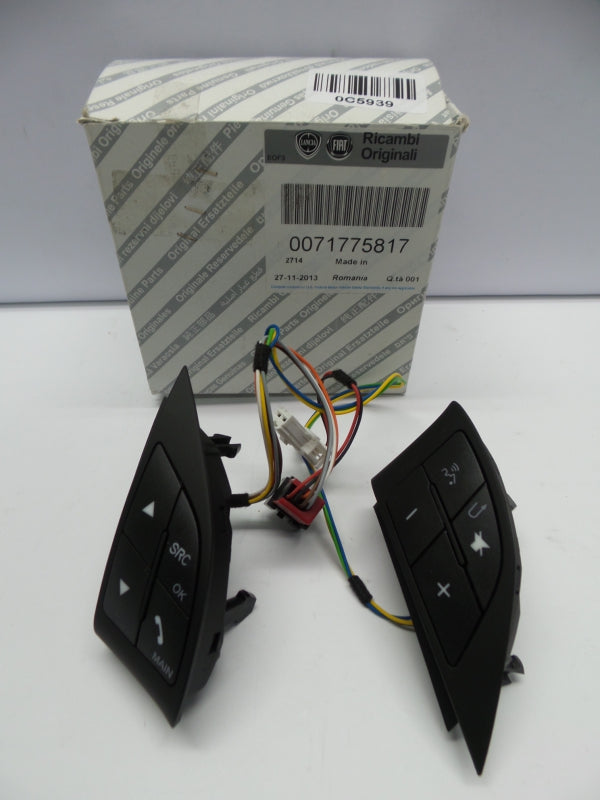 Original FIAT 500 MY2012- Lenkradschalter für Telefon & Lautstärke 71775817