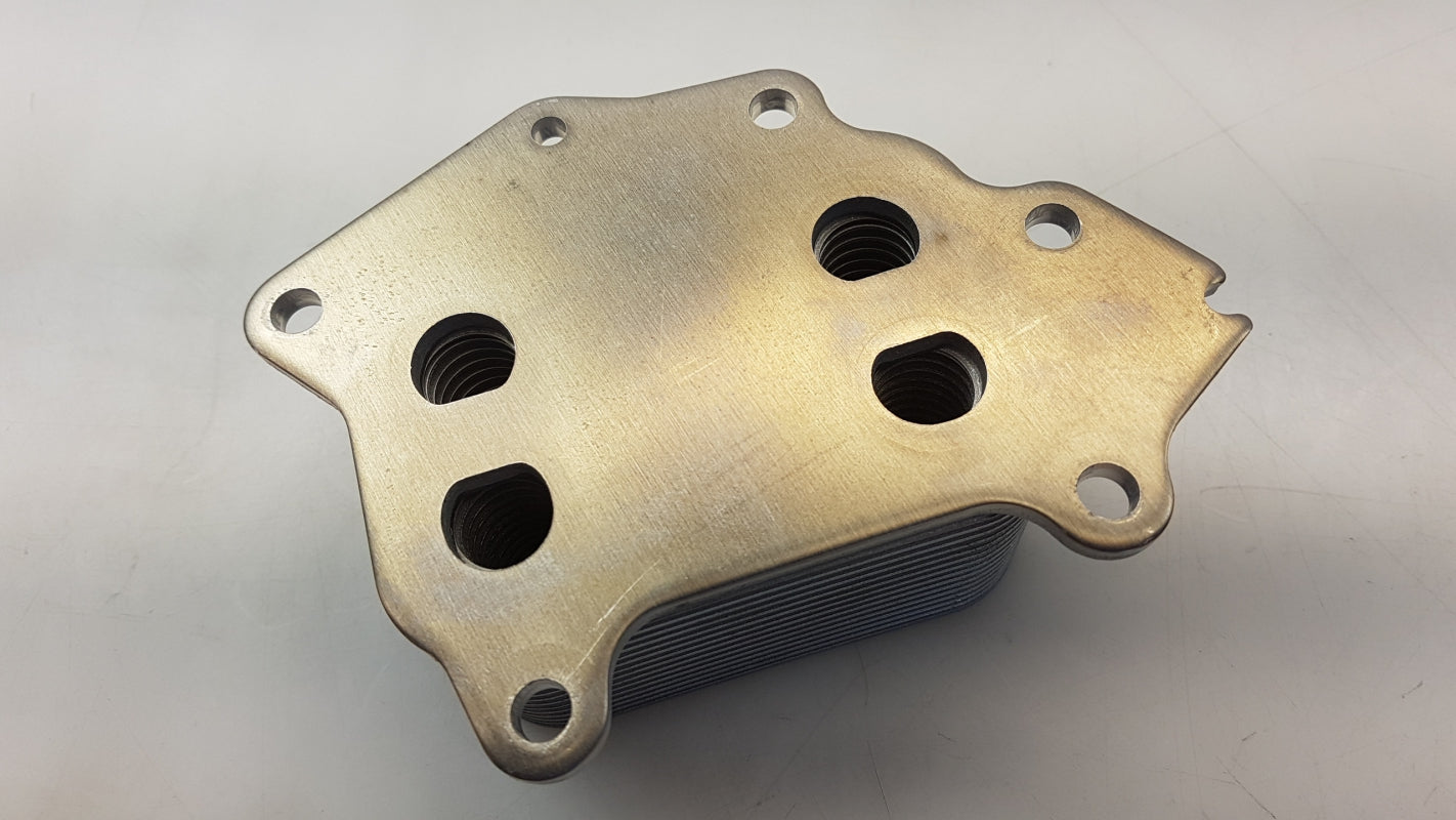 Original PEUGEOT 2008 3008 4008 CITROEN C2 C3 C4 C5 1.6 HDi Motorölkühler 1103L1