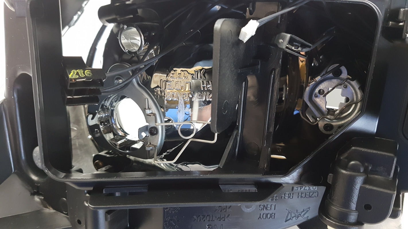 Original FORD Focus CAK 1998-2005 Hauptscheinwerfer Vorne Rechts 1343653