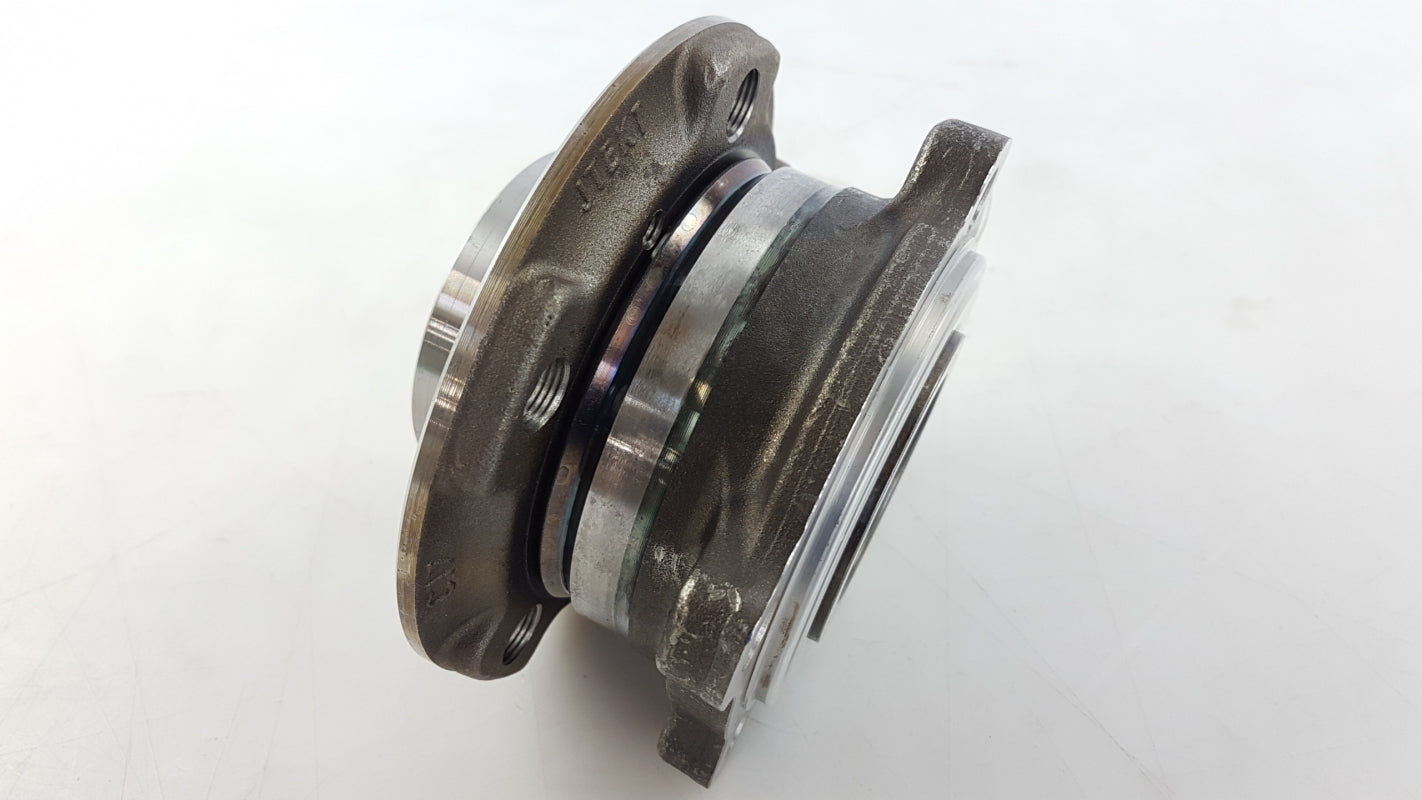 Original OE BMW Radnabe 31226882263
