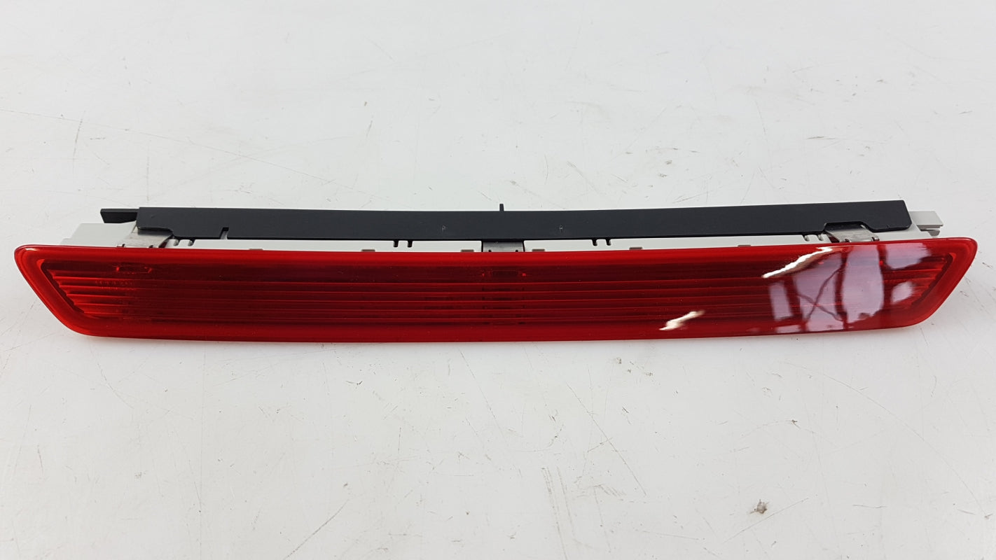 Original OE Volkswagen Zusatzbremsleuchte 5J994509747H