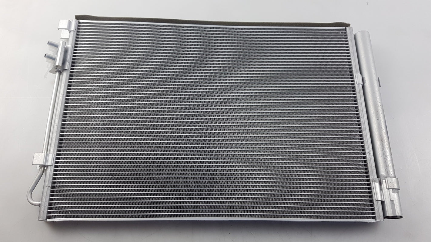 Original OE HYUNDAI/KIA Klimakondensator 976061R000