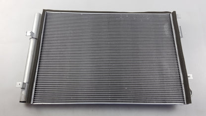 Original OE HYUNDAI/KIA Klimakondensator 976061R000