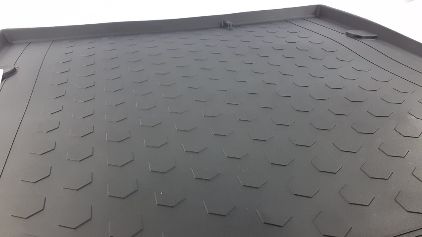 Original DACIA Duster 2009-2017 Gepäckraumwanne 8201600167