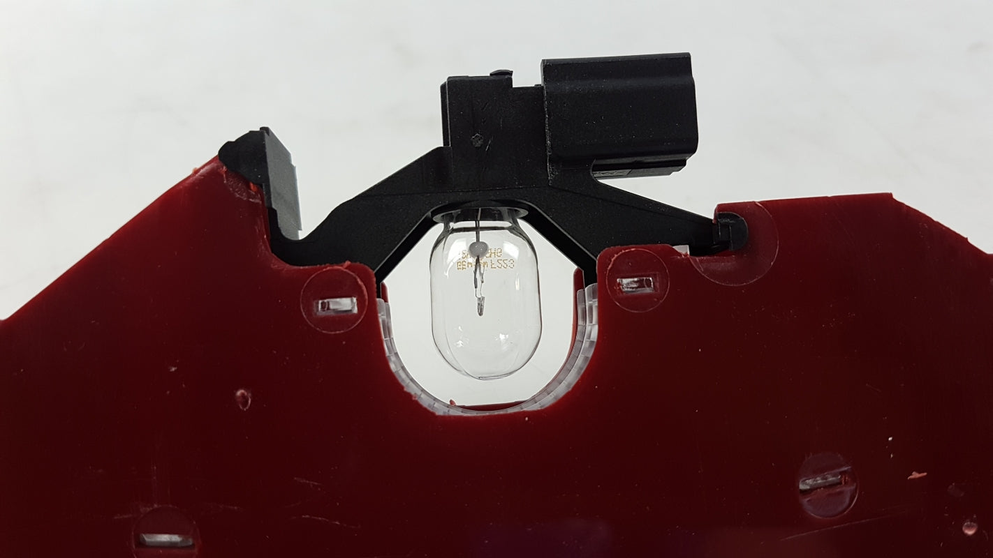 Original RENAULT Twingo II Bremsleuchte Bremslicht 8200387890