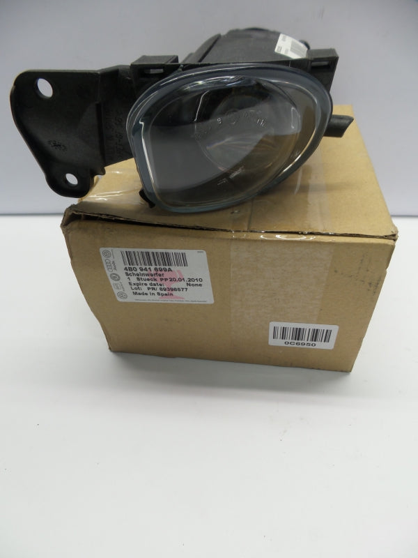 Original AUDI A6 Halogen Nebelscheinwerfer vorne links 4B0941699A