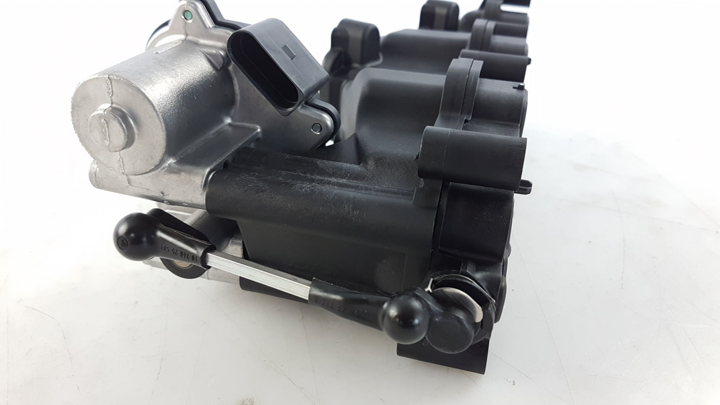 Original VW Phaeton Ansaugkrümmer Saugrohr inkl. Stellmotor Links 059129711DC