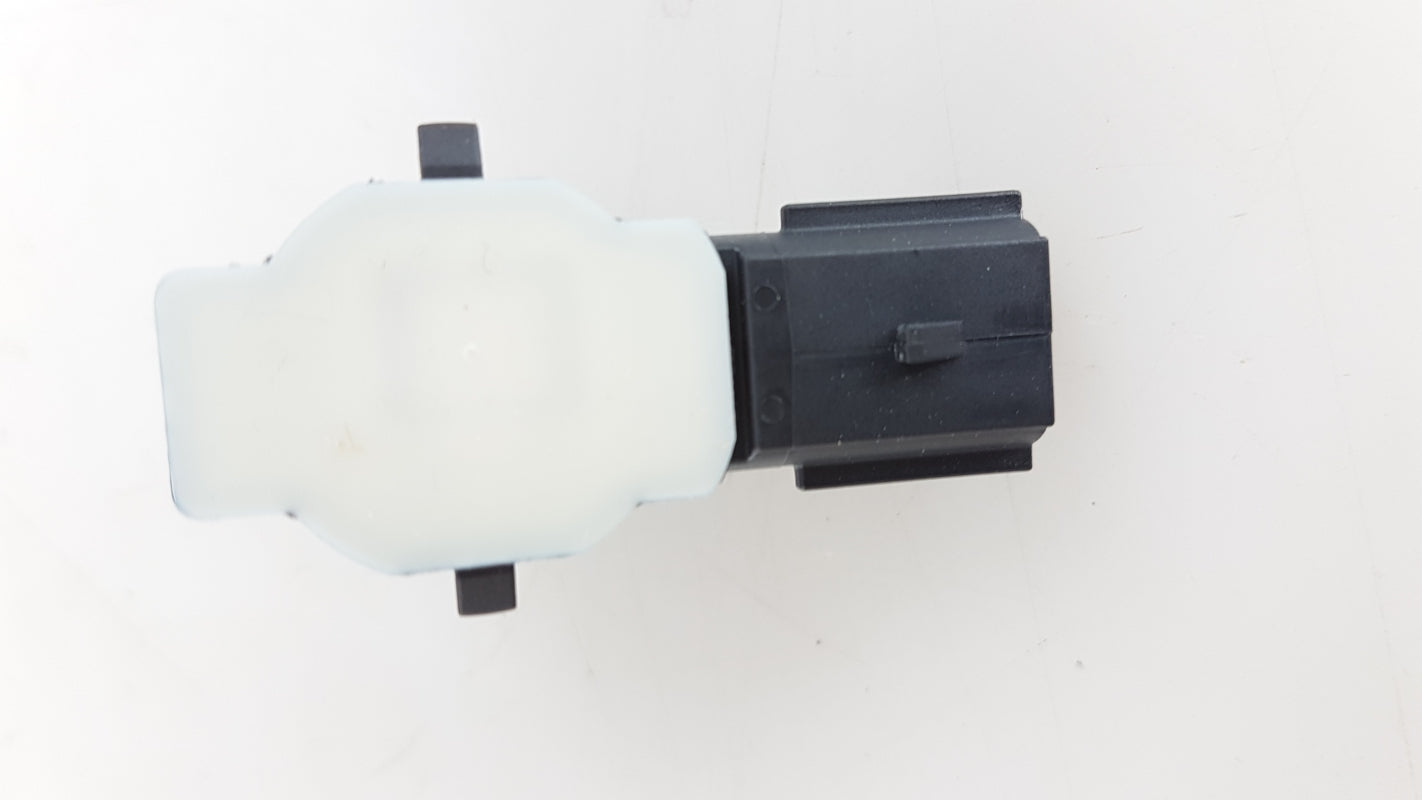 Original OPEL Meriva-B Zafira-C Corsa-E Parksensor Vorne/Hinten 95515167