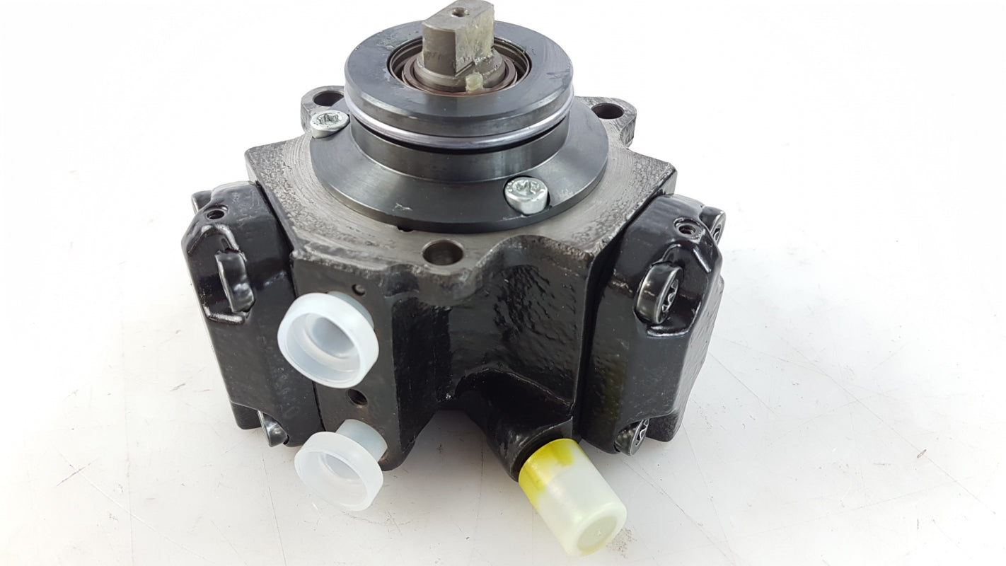 Original HYUNDAI Santa Fe Tucson '00-'05 KIA Carens II Einspritzpumpe 3310027000