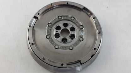 Original PEUGEOT 1007 3008 307 308 407 CITROEN Berlingo C2 C4 Schwungrad 0532Q4