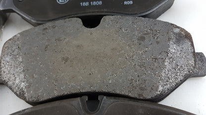 Original OE Volkswagen Bremsbeläge 2E0698151H