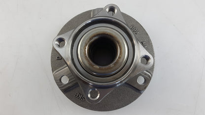 Original OE MERCEDES-BENZ Radnabe A4513500235