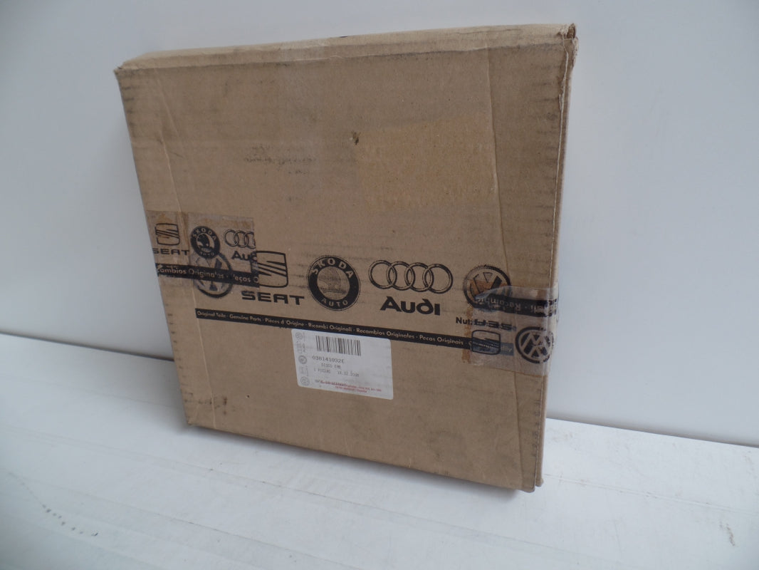 Original AUDI A3 VW Golf SKODA Octavia SEAT Ibiza Kupplungsscheibe 038141032E