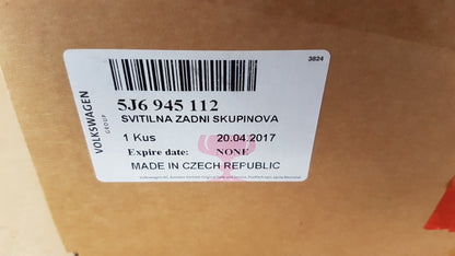 Original OE Volkswagen Heckleuchte 5J6945112