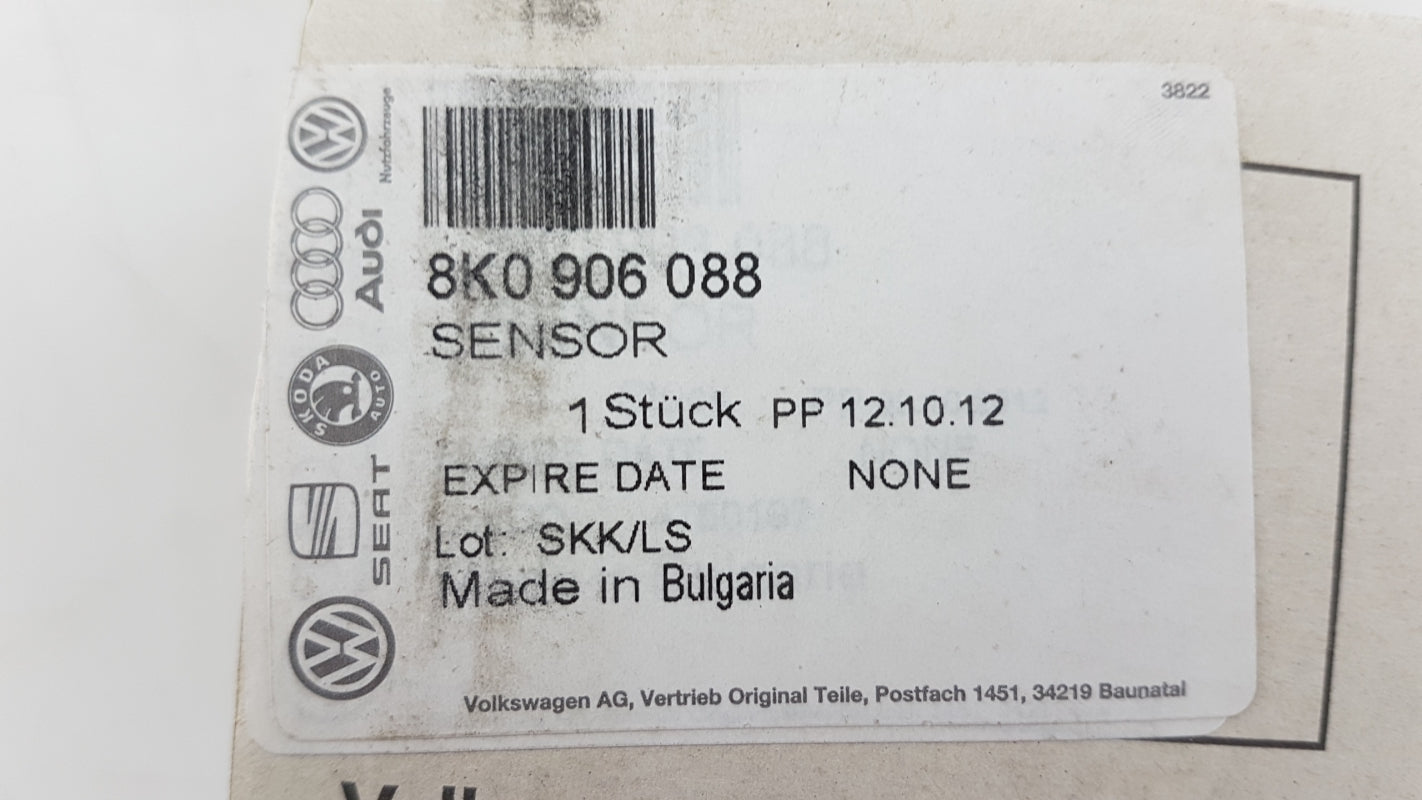 Original OE Volkswagen Abgastemperaturgeber 8K0906088