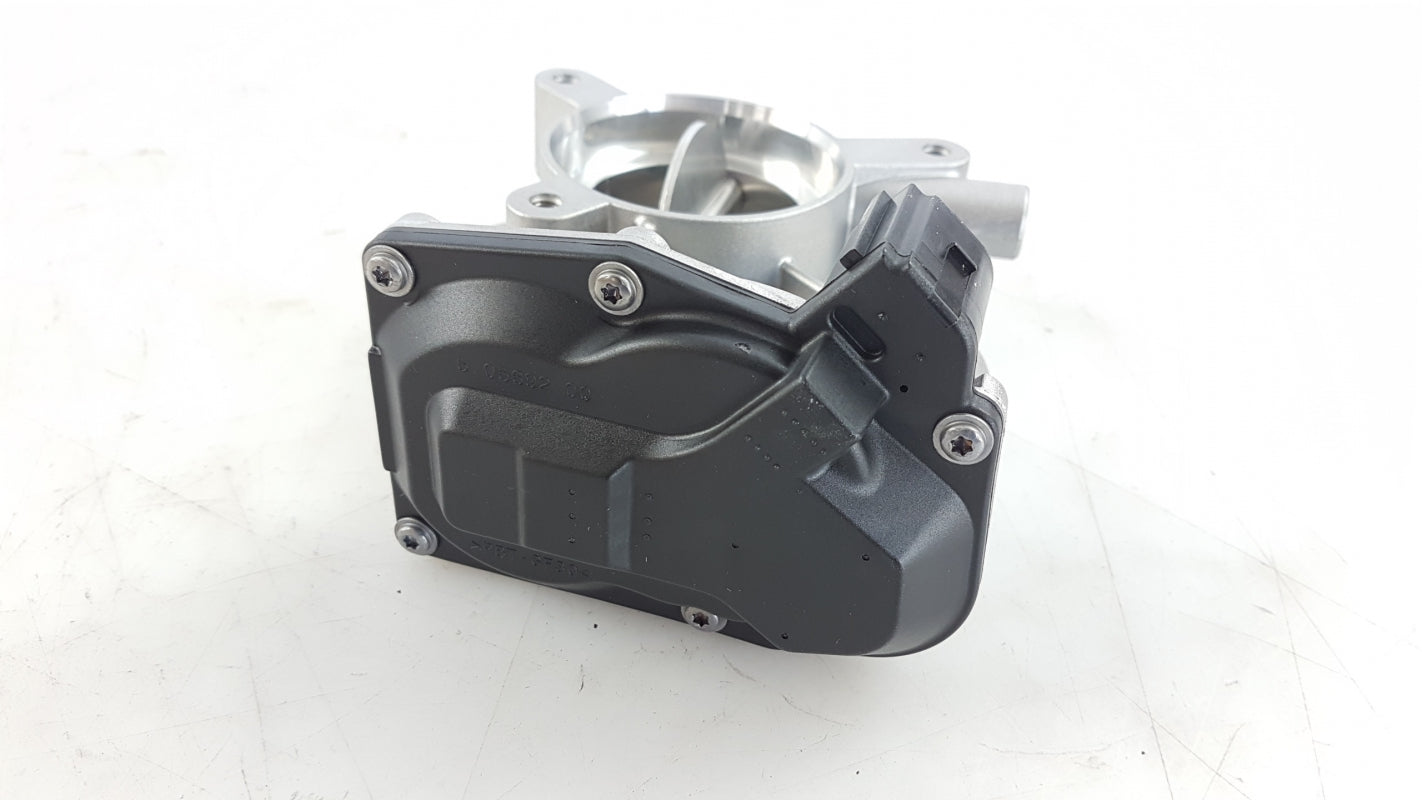 Original OPEL Astra-J Zafira-C Insignia SAAB 9-5 Drosselklappe 2.0 CDTi 55564164