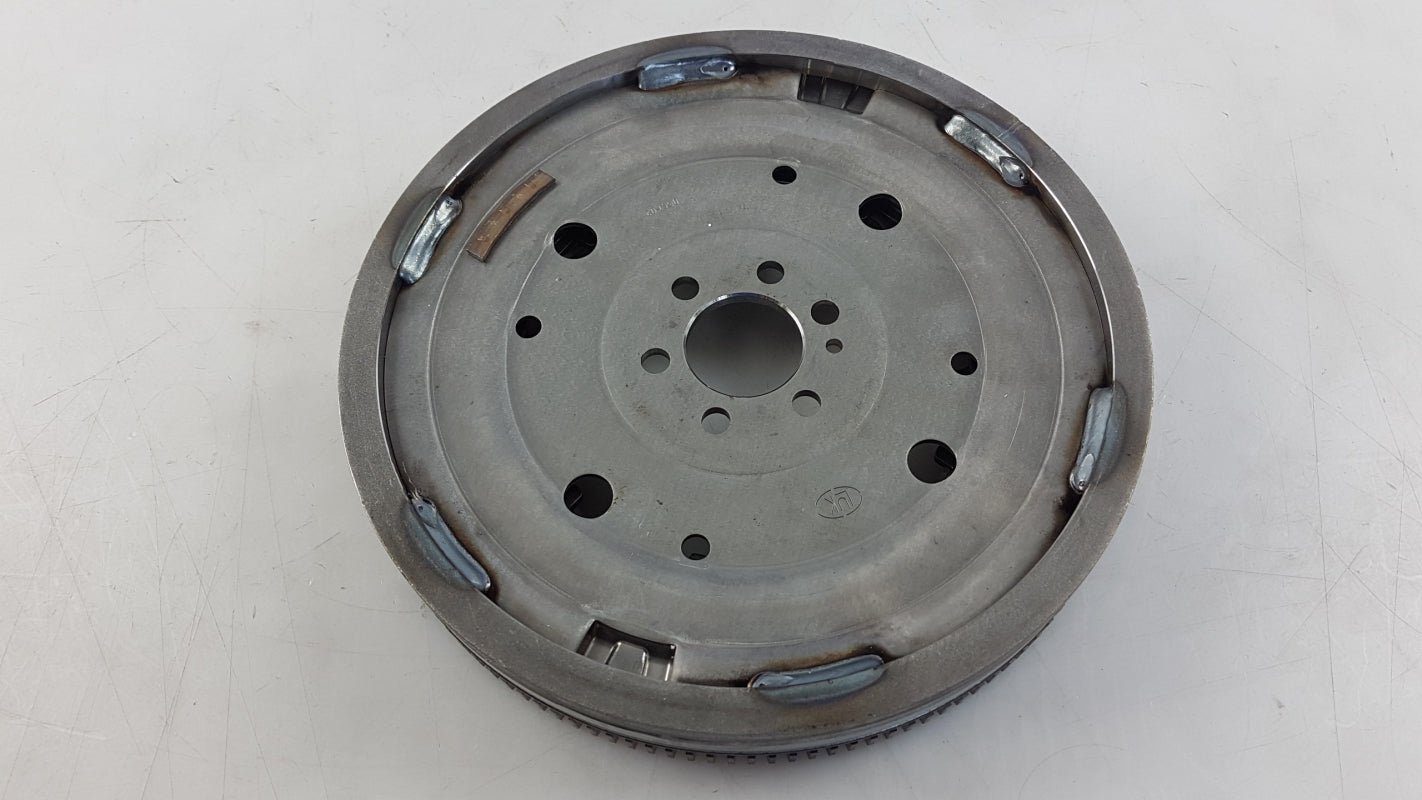 Original VW Golf Jetta SKODA Octavia Schwungrad Zweimassenschwungrad 03G105266CN