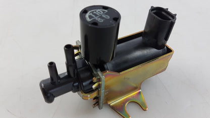 Original OPEL Monterey 1998-2000 AGR-Ventil 97137812