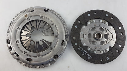 Original VW Golf Touran SKODA Octavia 2.0 TDI CLCA Kupplungssatz 03L141018B