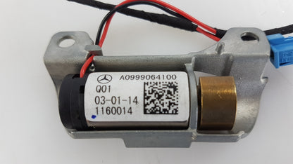 Original MERCEDES-BENZ W166 W242 C117 W205 Vibrationsmotor Lenkrad A0999064100