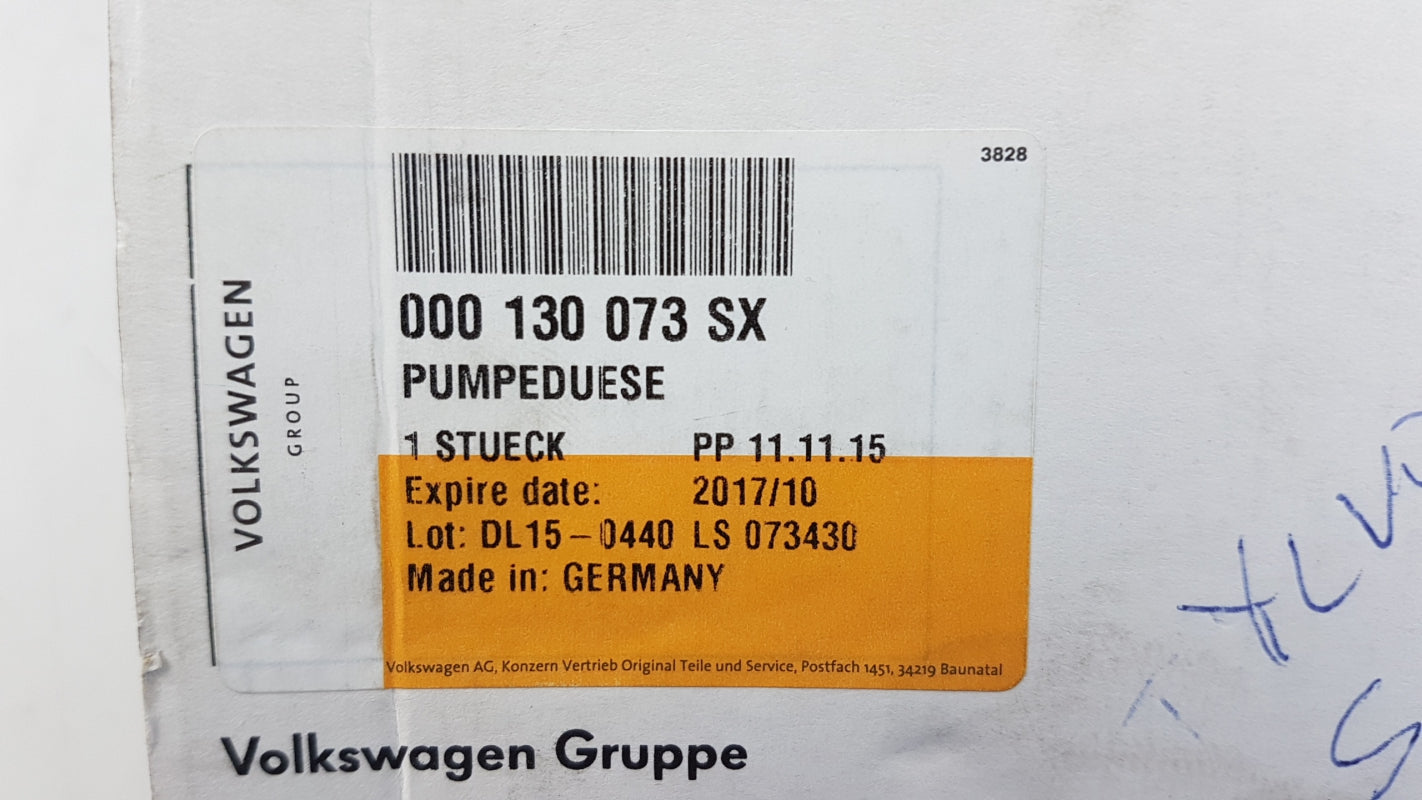 Original VW Passat B6 2.0 TDI Einspritzdüse 000130073SX